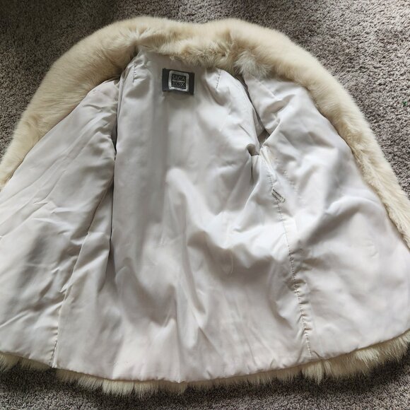 #645 Fox fur coat - Picture 5 of 5